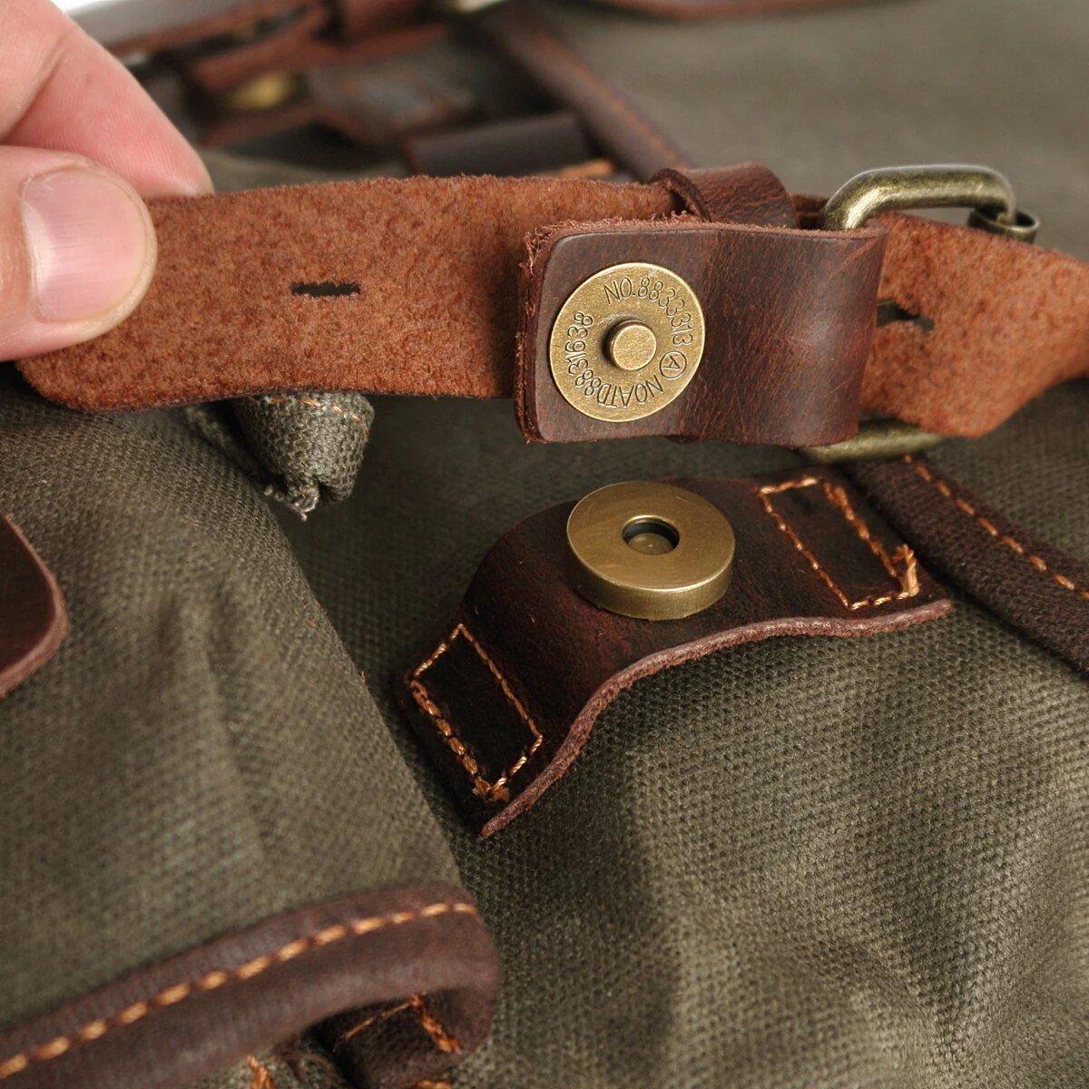 Canvas Hiking Backpack | UPPSALA - Image 19