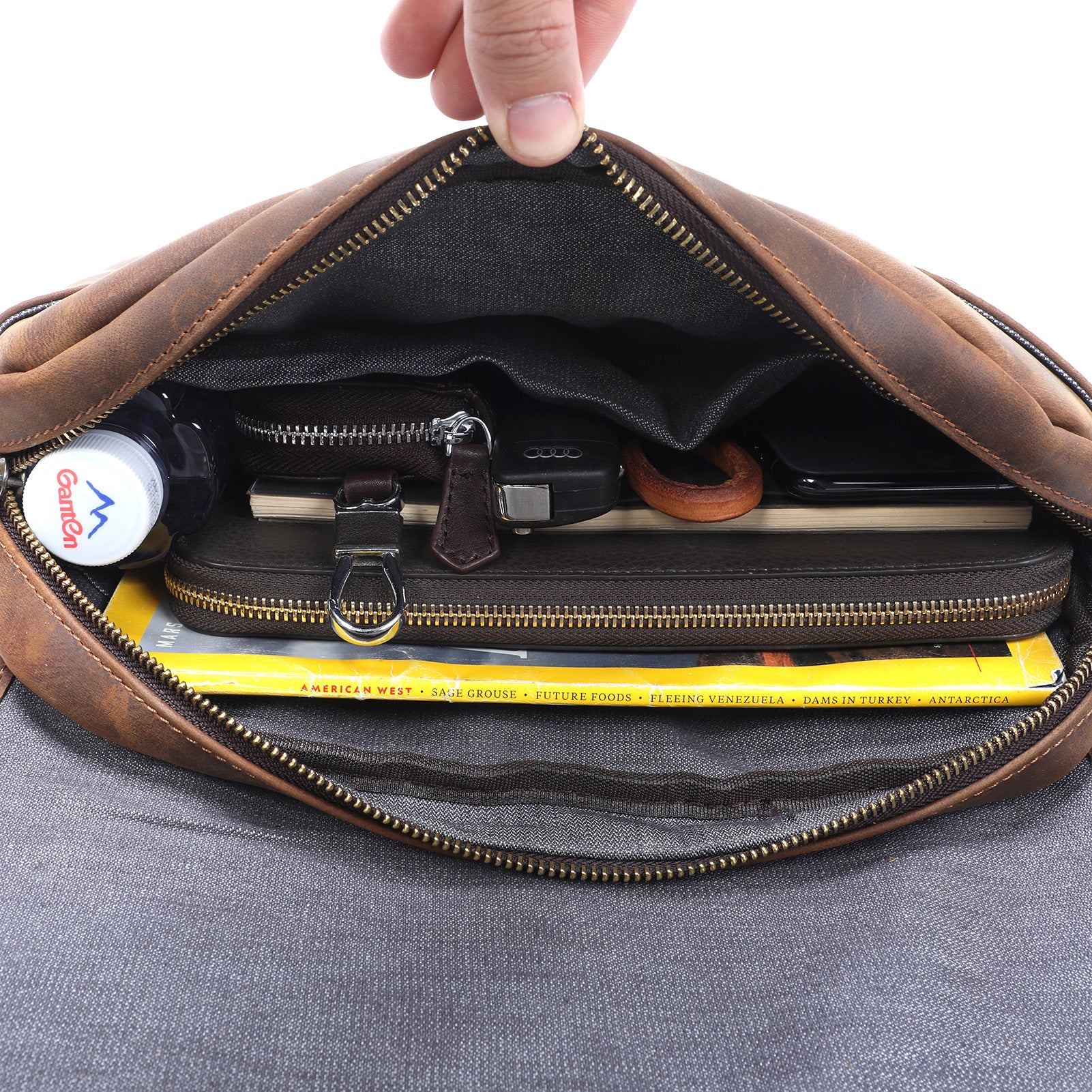 Vintage Leather Messenger Bag | ERIKA - Image 15